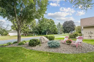 10190 170th St W, Lakeville, MN 55044 - Photo 28