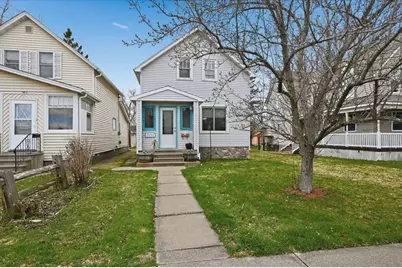 2611 Banks Avenue, Superior, WI 54880 - Photo 1