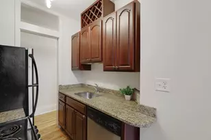 220 Marshall Ave, Saint Paul, MN 55102 - Photo 8