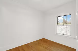 220 Marshall Ave, Saint Paul, MN 55102 - Photo 4