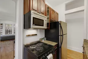 220 Marshall Ave, Saint Paul, MN 55102 - Photo 4