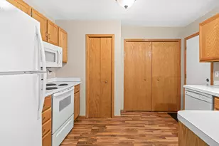 13171 Meadowood Curve NW, Coon Rapids, MN 55448 - Photo 8