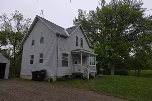458 4th St N, Brownton, MN 55312 - Photo 4