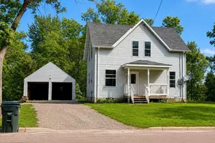 458 4th St N, Brownton, MN 55312 - Photo 2
