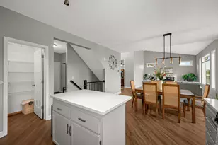9420 Fallgold Parkway N, Brooklyn Park, MN 55443 - Photo 18