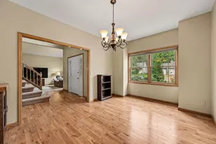 1452 Golf View Dr, River Falls, WI 54022 - Photo 2