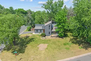 15034 Chestnut Dr, Burnsville, MN 55306 - Photo 44
