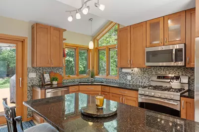 15034 Chestnut Drive, Burnsville, MN 55306 - Photo 14