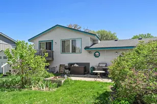 8441 Idaho Ave N, Brooklyn Park, MN 55445 - Photo 12