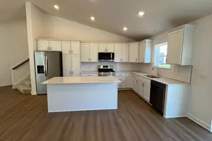 688 152nd Ln NW, Andover, MN 55304 - Photo 2
