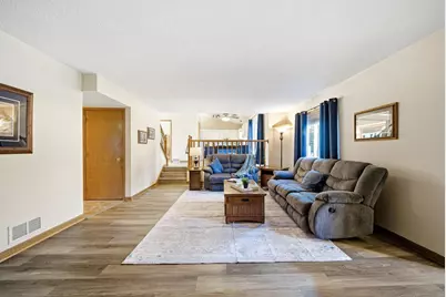 14281 Crofton Court, Rosemount, MN 55068 - Photo 8