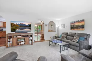1072 Edgewood Cir, Hudson, WI 54016 - Photo 10