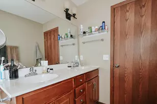 270 Highlands Ave, Zumbrota, MN 55992 - Photo 24