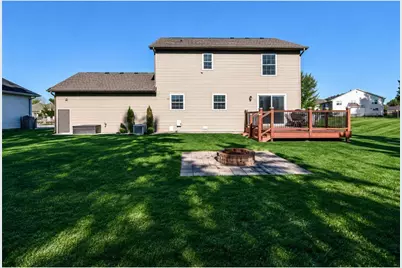 270 Highlands Avenue, Zumbrota, MN 55992 - Photo 2