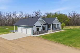 19561 11th Ave S, Hawley, MN 56549 - Photo 40