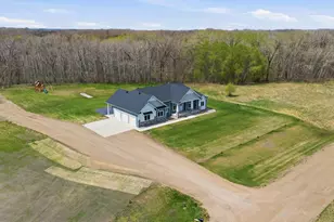 19561 11th Ave S, Hawley, MN 56549 - Photo 42