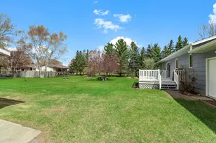 418 N Clayborn Ave, Parkers Prairie, MN 56361 - Photo 10