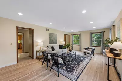 481 Desnoyer Avenue, Saint Paul, MN 55104 - Photo 6