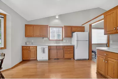 9244 Dunbar Knoll N, Brooklyn Park, MN 55443 - Photo 8