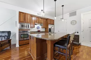 1060 Grand Ave, Saint Paul, MN 55105 - Photo 8