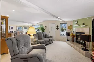 3335 Crystal Bay Rd, Wayzata, MN 55391 - Photo 24