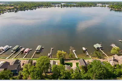 3335 Crystal Bay Road, Wayzata, MN 55391 - Photo 6
