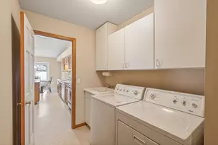 8810 Pointe Vista Dr, Victoria, MN 55386 - Photo 20