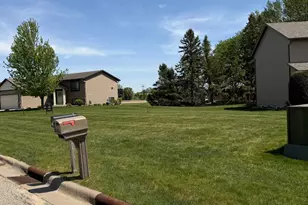 264 Eagle Ln, Zumbrota, MN 55992 - Photo 1