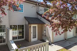 4026 Wilshire Cir, Shoreview, MN 55126 - Photo 24