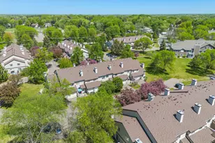 4026 Wilshire Cir, Shoreview, MN 55126 - Photo 34