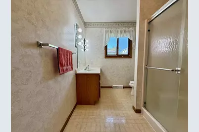 1400 S Cascade Street, Fergus Falls, MN 56537 - Photo 16