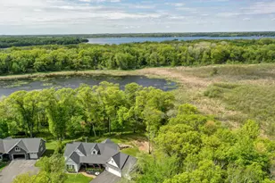 19226 Meadowridge Ln N, Marine on Saint Croix, MN 55047 - Photo 2