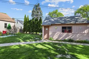 3738 Noble Ave N, Robbinsdale, MN 55422 - Photo 24