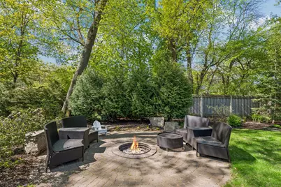 290 Ridgeview Drive E, Wayzata, MN 55391 - Photo 42