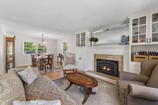 290 Ridgeview Dr E, Wayzata, MN 55391 - Photo 10