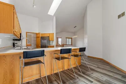 4233 93rd Avenue N, Brooklyn Park, MN 55443 - Photo 6