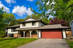 1885 Stinson Blvd, New Brighton, MN 55112 - Photo 1