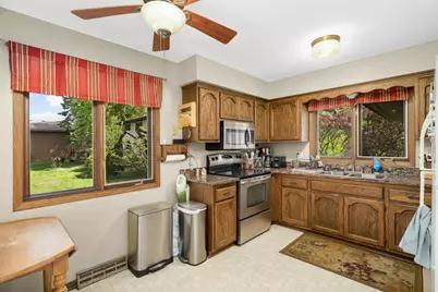 1885 Stinson Boulevard, New Brighton, MN 55112 - Photo 22