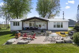 N2095 Twin Bluff Ln, Stockholm, WI 54769 - Photo 14