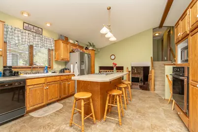 1209 Sunflower Circle S, Shakopee, MN 55379 - Photo 14