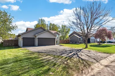 303 Elm Street SW, Isanti, MN 55040 - Photo 30