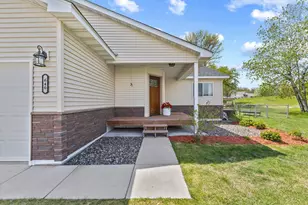 640 3rd St SE, Cokato, MN 55321 - Photo 4