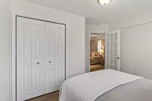 398 Banfil St, Saint Paul, MN 55102 - Photo 12