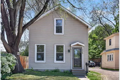 398 Banfil Street, Saint Paul, MN 55102 - Photo 1