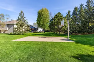 8375 Narcissus St, Victoria, MN 55386 - Photo 24