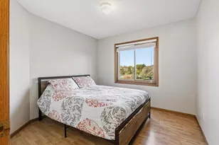 8375 Narcissus St, Victoria, MN 55386 - Photo 16