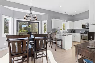 8375 Narcissus St, Victoria, MN 55386 - Photo 2