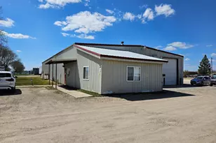 2400 Trott Ave SW, Willmar, MN 56201 - Photo 1