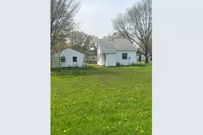 316 Central Avenue, Madison, MN 56256 - Photo 2
