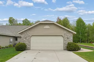 300 Deer Path, Osceola, WI 54020 - Photo 32